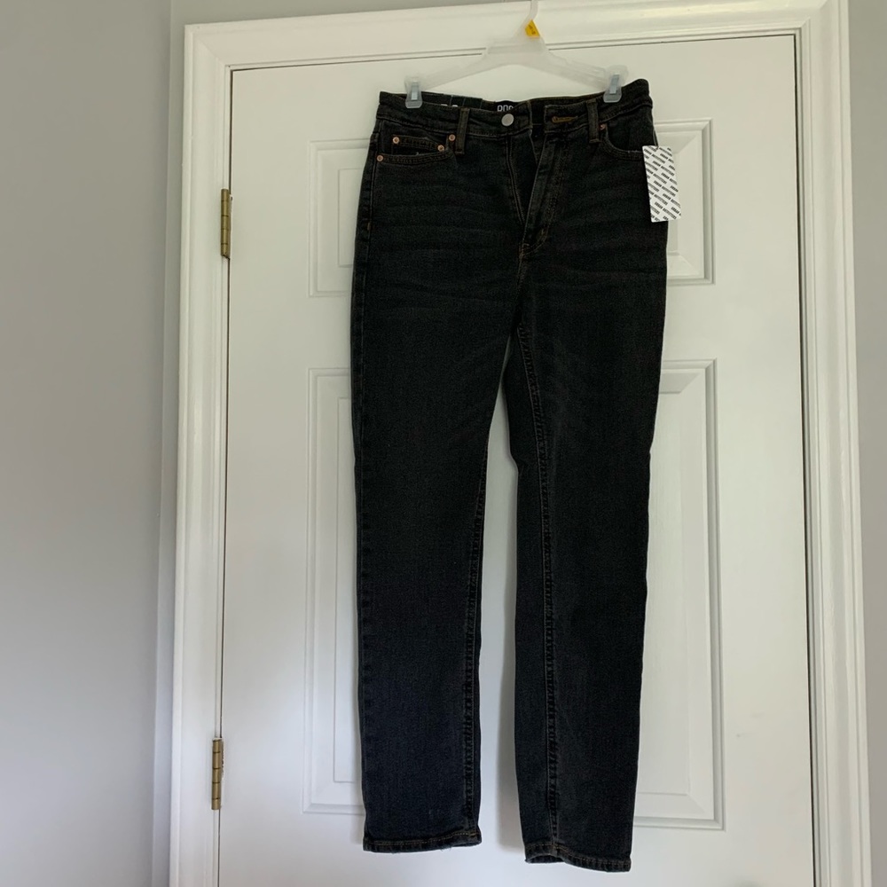 Urban outfitters high-rise girlfriend jeans Size 27